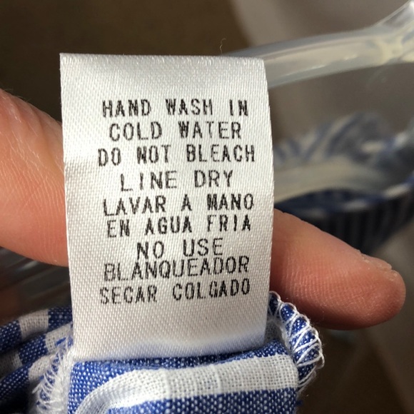 2/$15, Entro Embroidered Peasant Blouse. Size Sma… - Picture 8 of 8